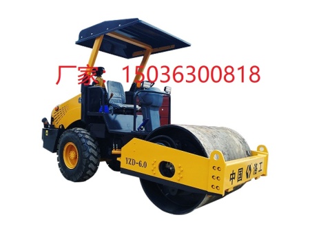 4噸單鋼輪振動壓路機(jī)